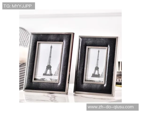 球星相框足球:融合体育激情与创意艺术的独特收藏品 球星相框足球:融合体育激情与创意艺术的独特收藏品